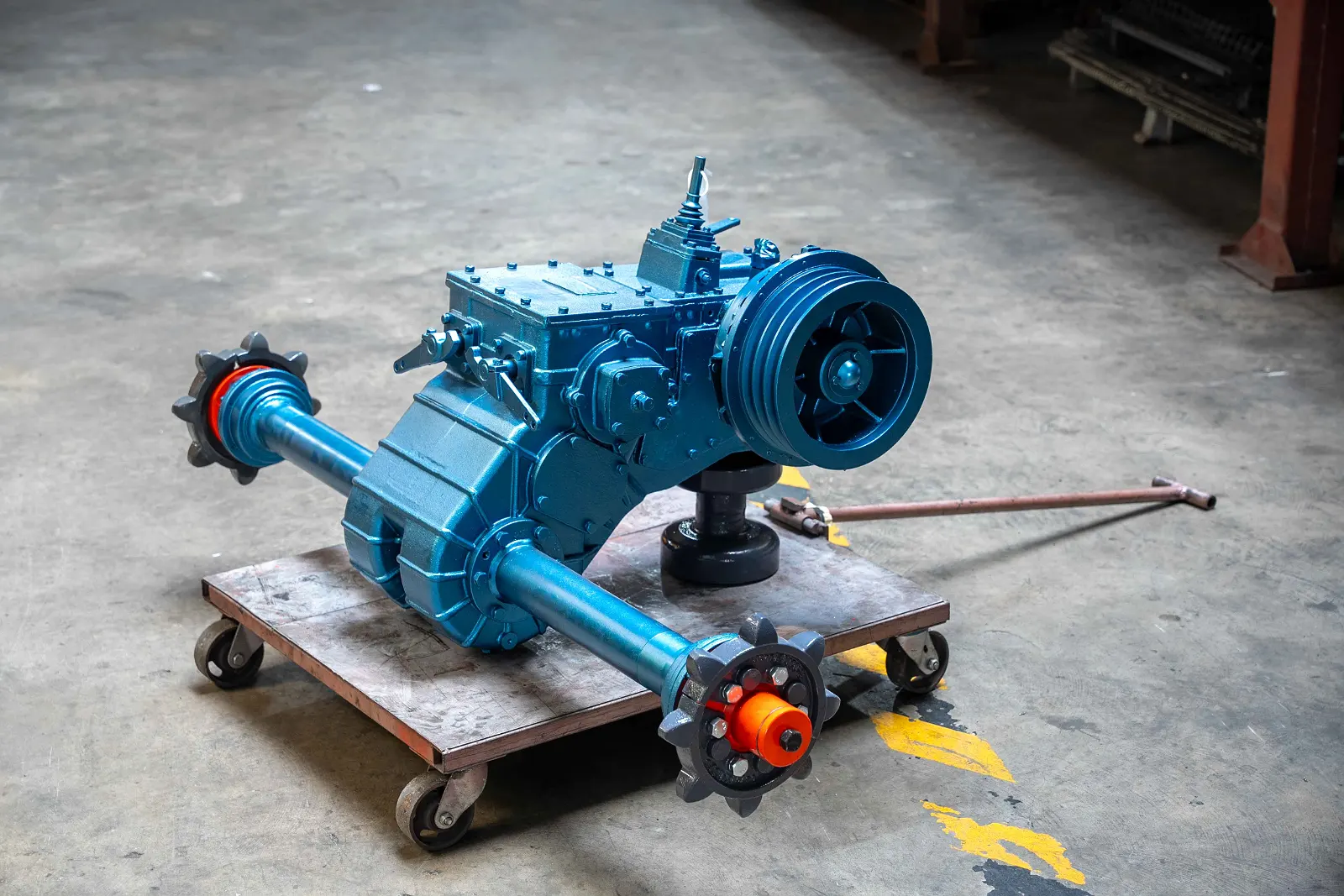 Hiệu Năng Vượt Trội – Chinh Phục Mọi Địa Hình Cùng Máy Kéo Bánh Xích HG-80VN/TURBO