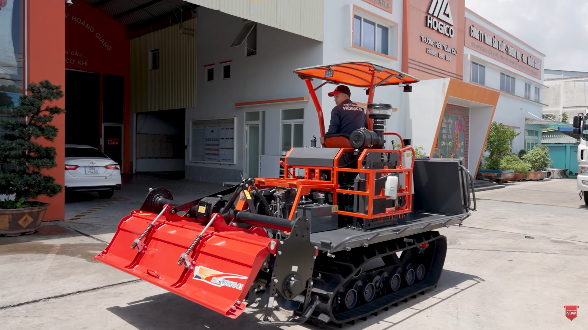 Máy xới đất nông nghiệp