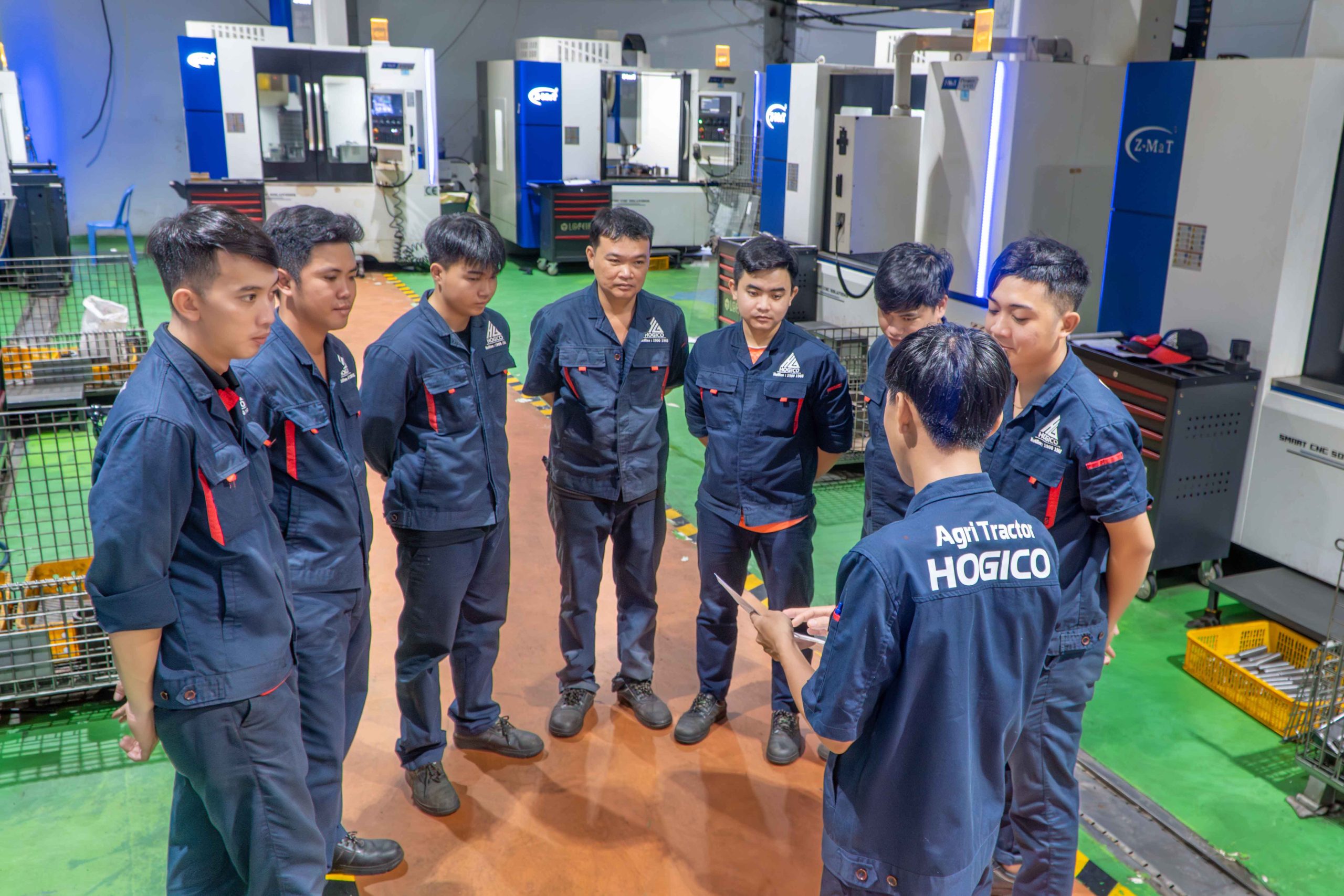 kỹ thuật viên CNC hogico