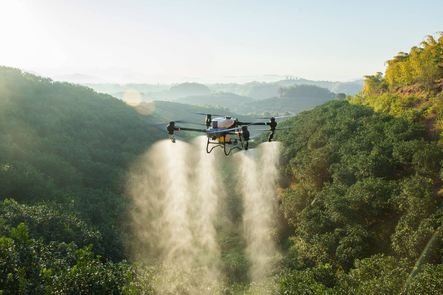 máy bay nông nghiệp DJI T50
